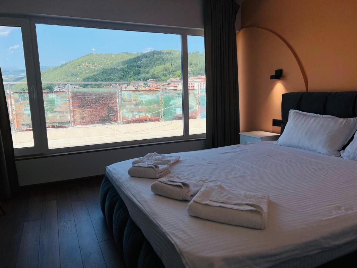 Тop View Apartment 블라고에프그라드 외부 사진